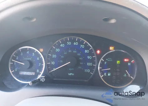 2010 Toyota Sienna Xle from USA, damaged, VIN 5TDYK4CC3AS314458